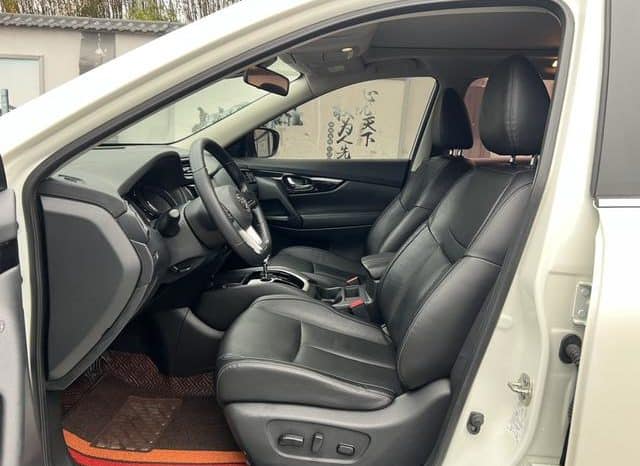 
								Nissan X-Trail (III), 2021 full									