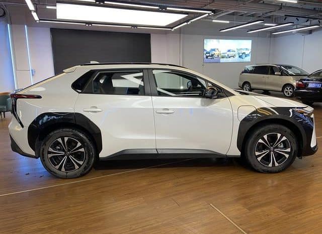 
								Toyota GAC bZ4X, 2022 full									