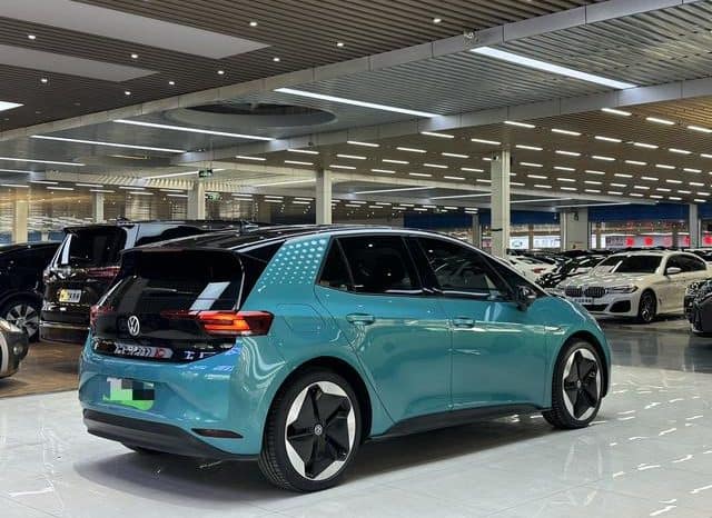 
								Volkswagen ID.3, 2022 full									