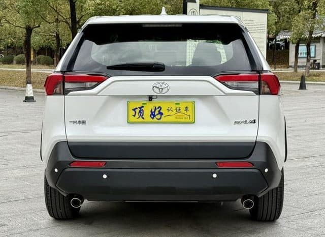 
								Toyota RAV4 (IV), 2021 full									