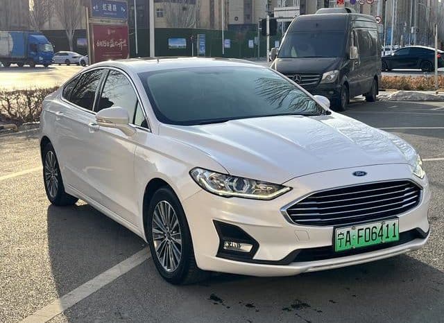 
								Ford Mondeo PHEV, 2020 full									