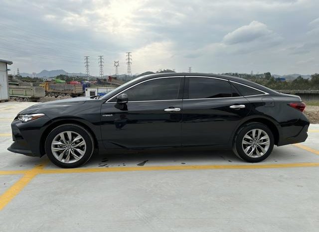 
								Toyota Avalon, 2022 full									