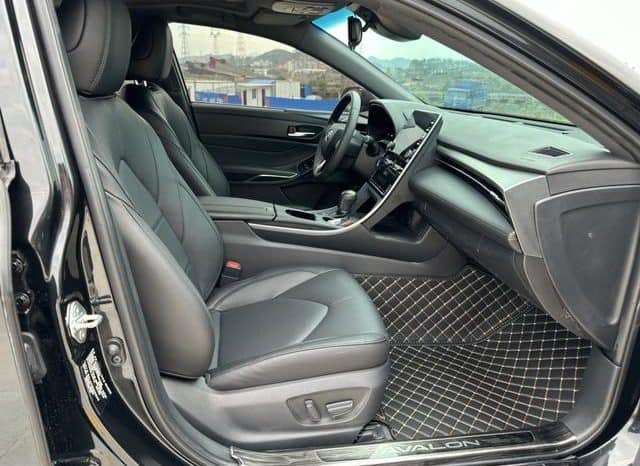 
								Toyota Avalon, 2022 full									