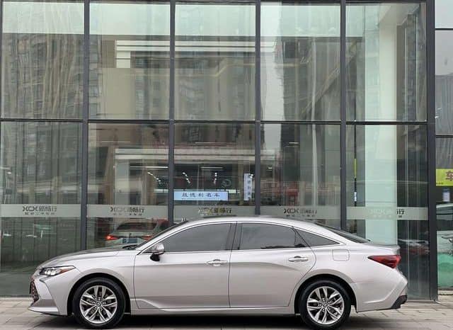 
								Toyota Avalon, 2021 full									
