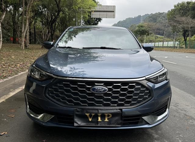 
								Ford Focus (IV), 2021 full									