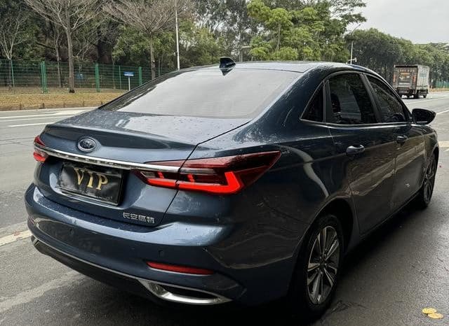 
								Ford Focus (IV), 2021 full									