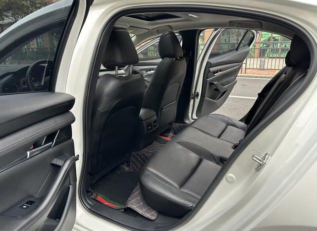 
								Mazda 3 (IV), 2021 full									