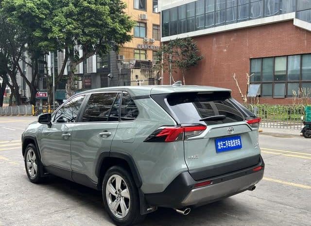 
								Toyota RAV4 (IV), 2020 full									