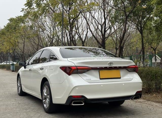 
								Toyota Avalon, 2021 full									