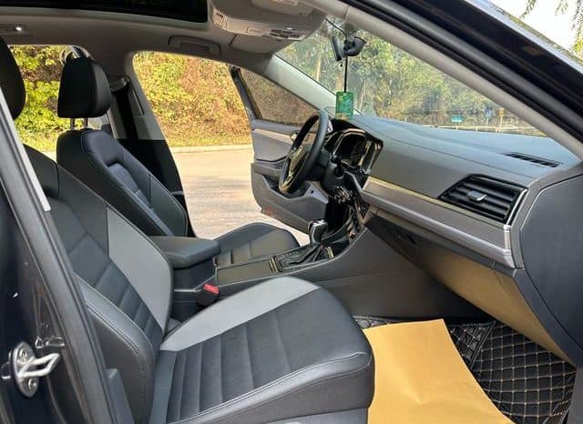 
								Volkswagen Jetta, 2020 full									