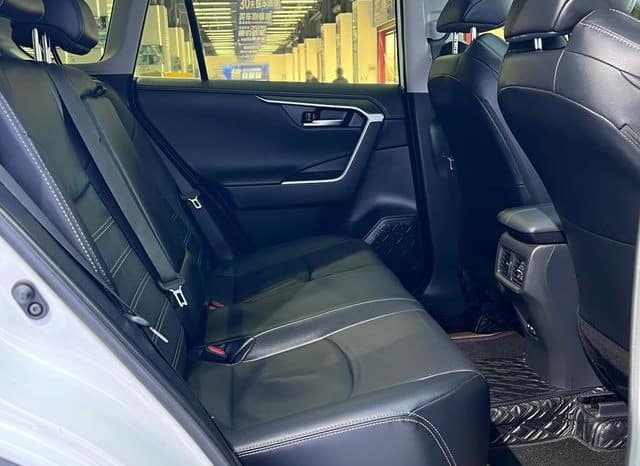 
								Toyota Wildlander, 2022 full									