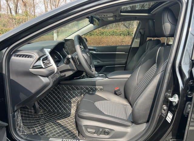 
								Toyota Camry, 2023 full									