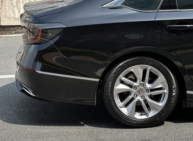 
								Honda Accord, 2021 full									