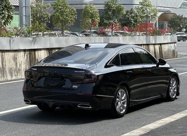 
								Honda Accord, 2021 full									