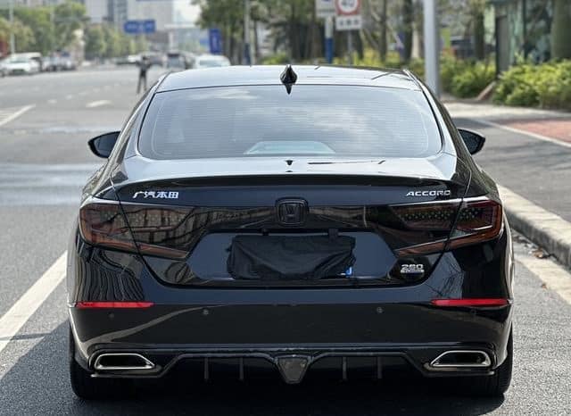 
								Honda Accord, 2021 full									