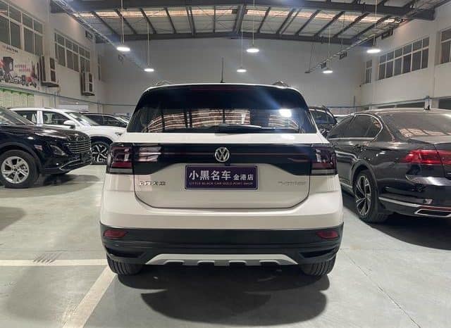 
								Volkswagen T-Cross, 2020 full									