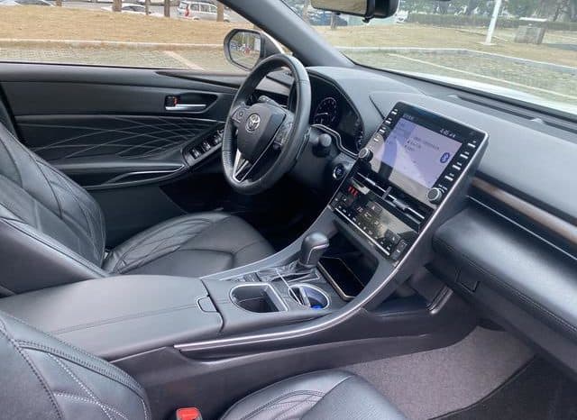 
								Toyota Avalon, 2021 full									