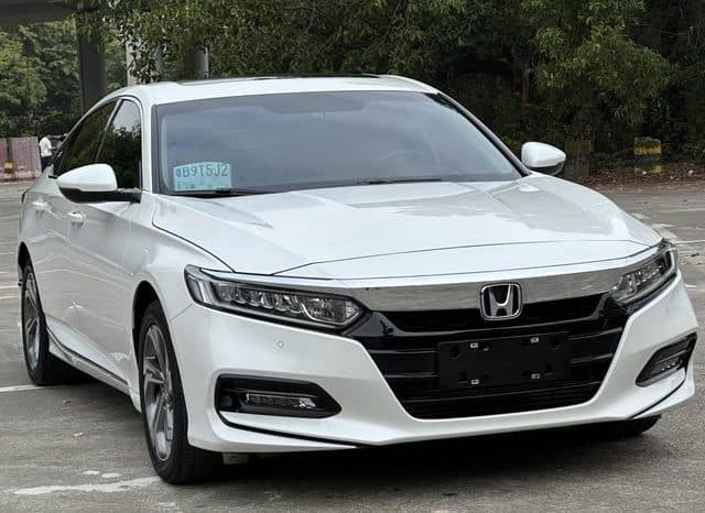 
								Honda Accord, 2021 full									