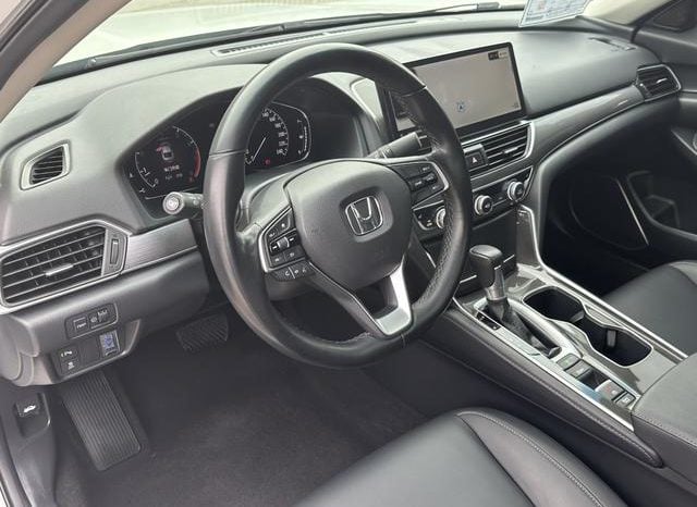 
								Honda Accord, 2021 full									