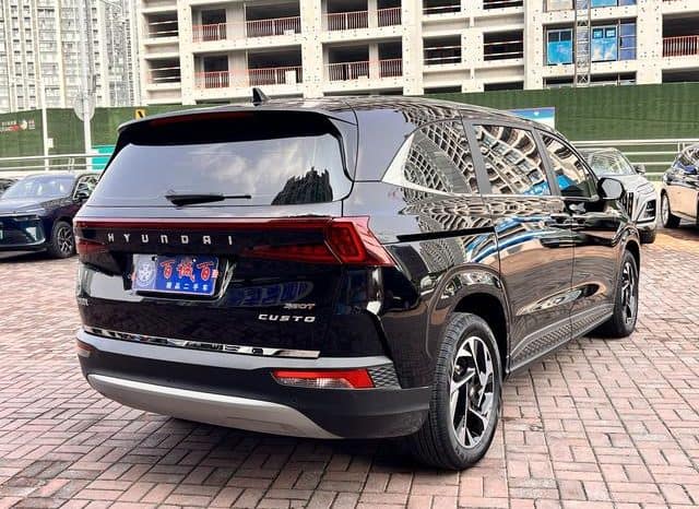 
								Hyundai Custo, 2022 full									
