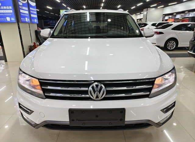 
								Volkswagen Tiguan L, 2020 full									
