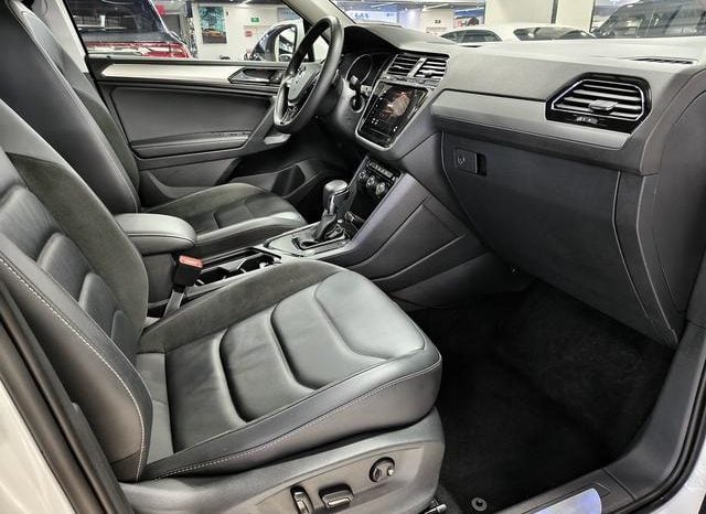 
								Volkswagen Tiguan L, 2020 full									