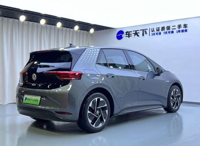 
								Volkswagen ID.3, 2023 full									