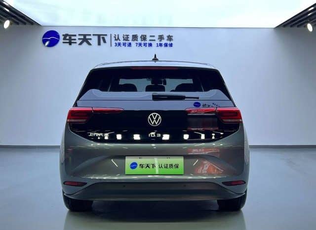 
								Volkswagen ID.3, 2023 full									