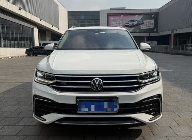 
								Volkswagen Tiguan L, 2023 full									