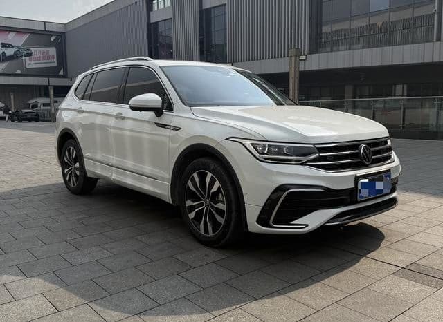 
								Volkswagen Tiguan L, 2023 full									