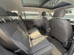 
										Volkswagen Tiguan L, 2023 full									