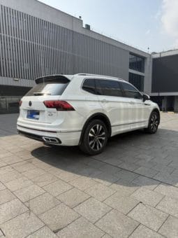 
										Volkswagen Tiguan L, 2023 full									