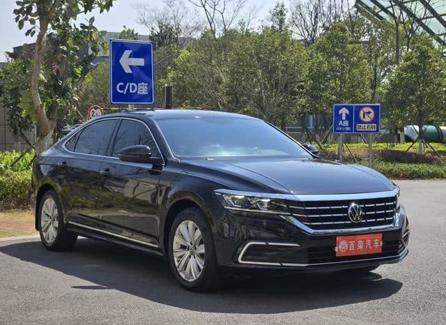 
								Volkswagen Passat, 2021 full									