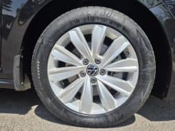 
										Volkswagen Passat, 2021 full									