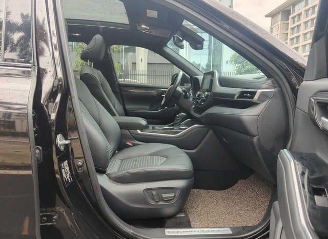
								Toyota Highlander, 2022 full									