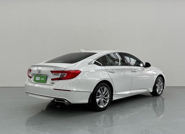 
								Honda Accord, 2021 full									