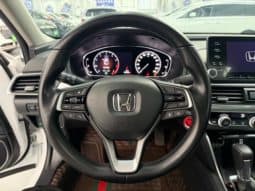 
										Honda Accord, 2021 full									