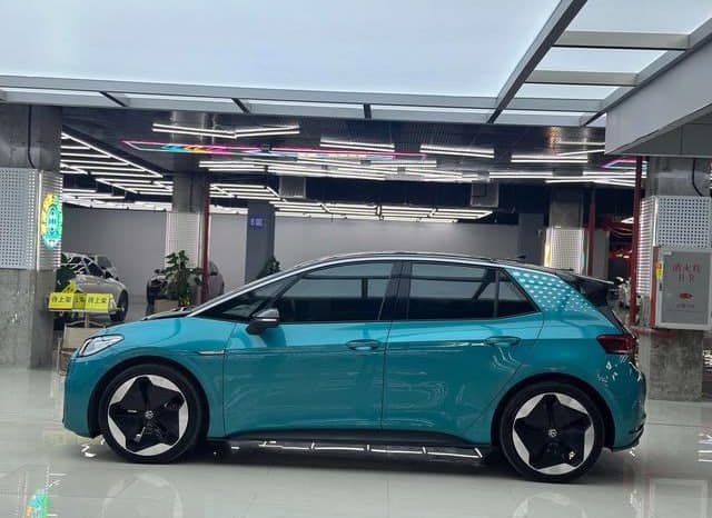 
								Volkswagen ID.3, 2022 full									