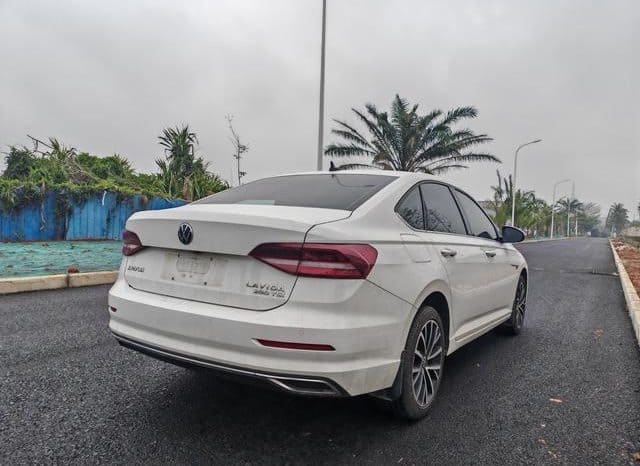 
								Volkswagen Golf 7 (Lavida), 2021 full									