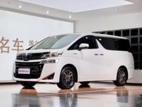 Toyota Vellfire, 2023