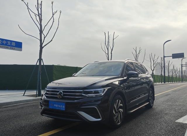 67d3533a3f056 Volkswagen Tiguan L, 2022
