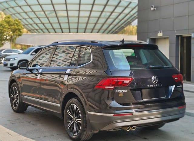 
								Volkswagen Tiguan L, 2021 full									