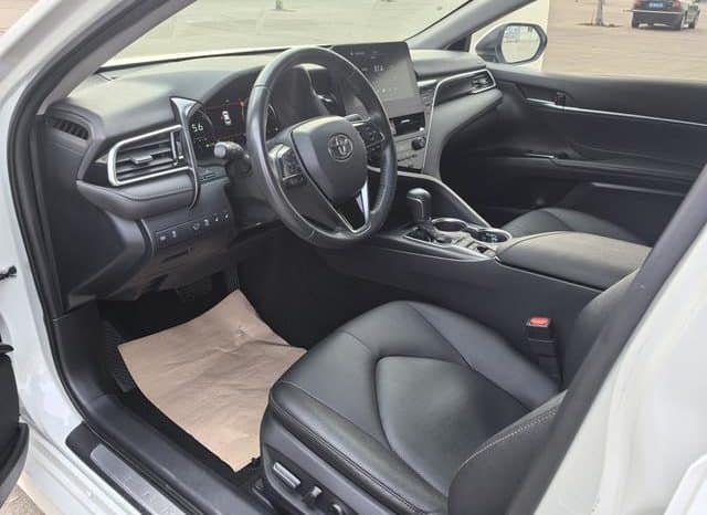 
								Toyota Camry, 2022 full									