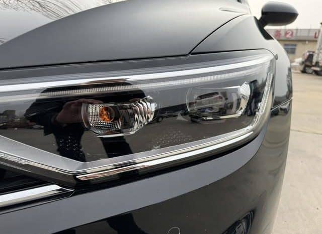 
								Volkswagen Magotan, 2022 full									