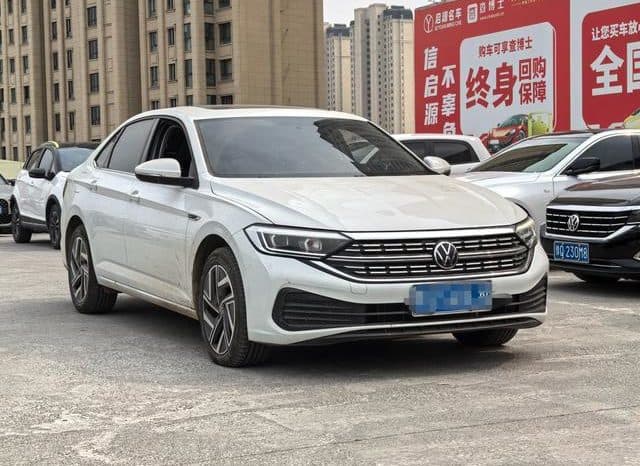 
								Volkswagen Jetta, 2024 full									