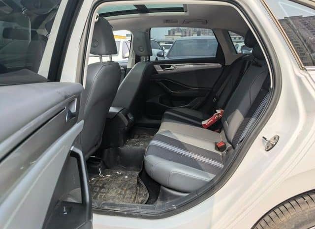 
								Volkswagen Jetta, 2024 full									