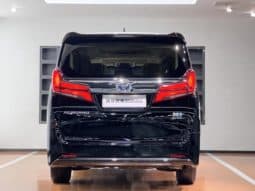 
										Toyota Vellfire (II), 2022 full									