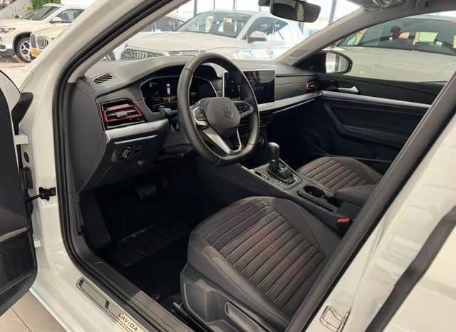 
								Volkswagen Golf 7 (Lavida), 2022 full									