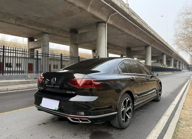 
								Volkswagen Magotan, 2024 full									