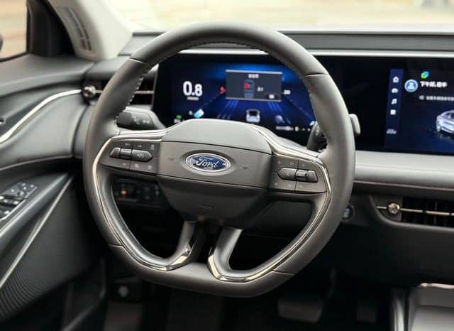 
								Ford Mondeo (V), 2023 full									